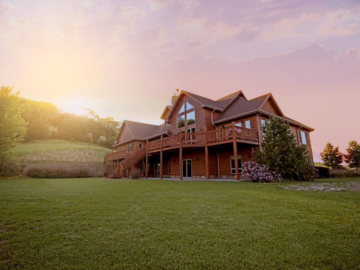 Fence staining — Madras, OR